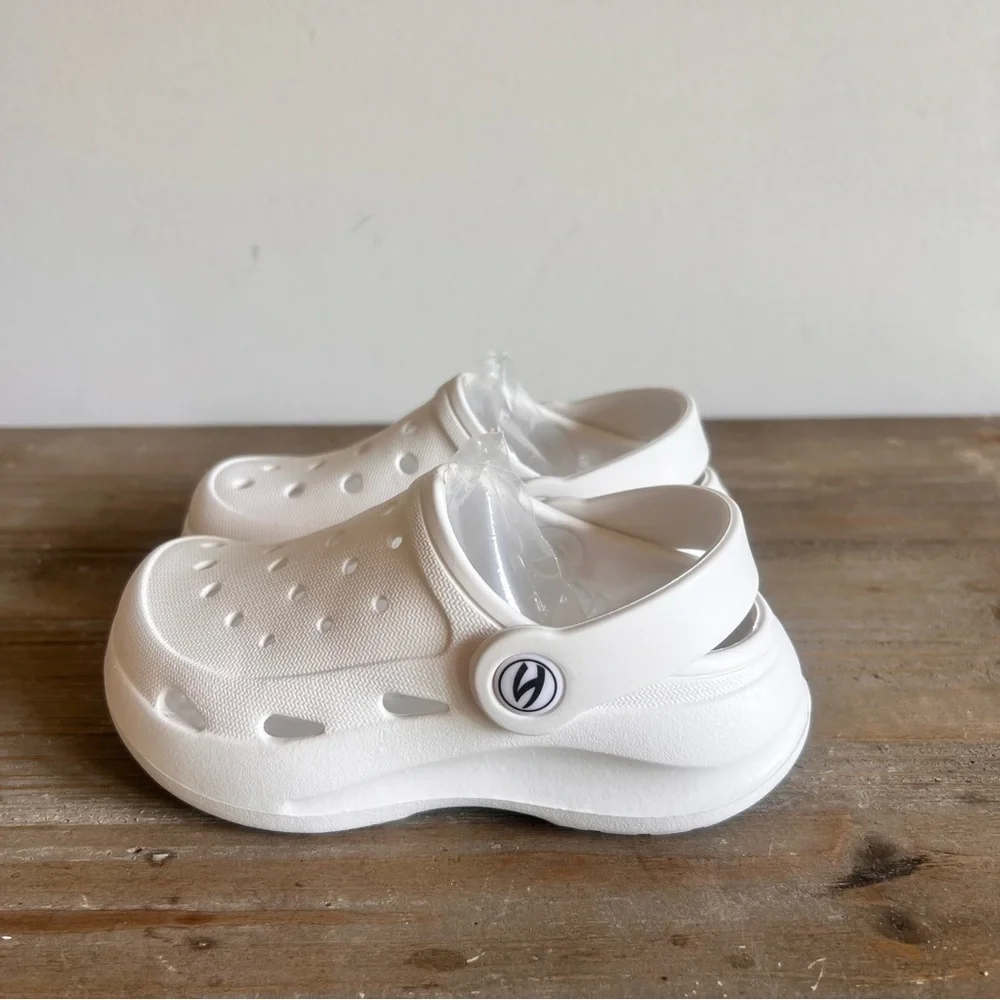 HOBIBEAR Kids Slip On Clogs Size 24 aka 8 #B1802A